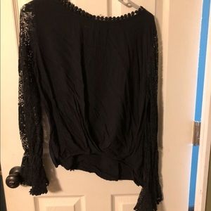 Entro boutique top worn once. Size S.